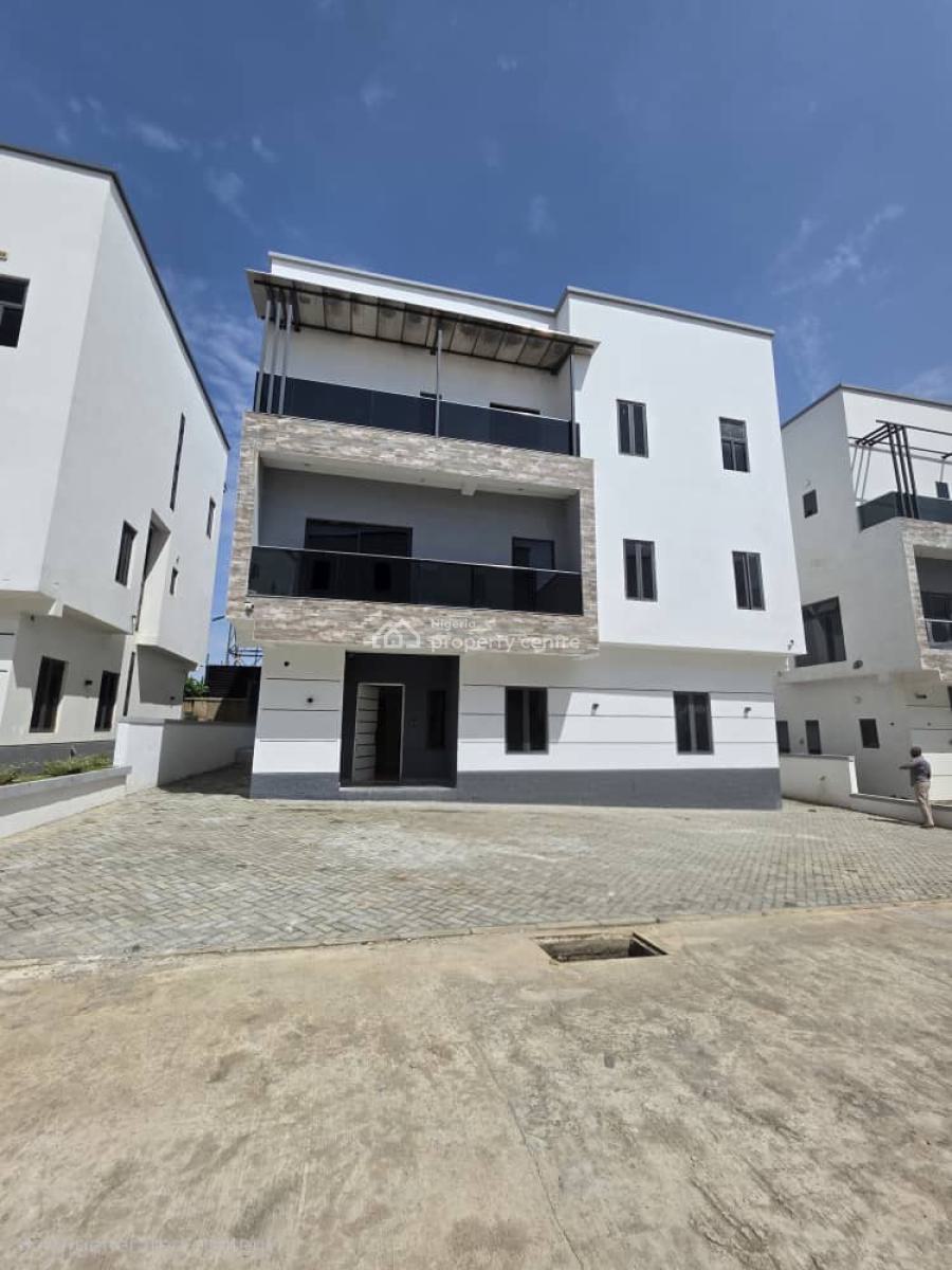 6 Bedroom Detached Duplex with Bq, Guzape District, Abuja, Detached Duplex for Sale