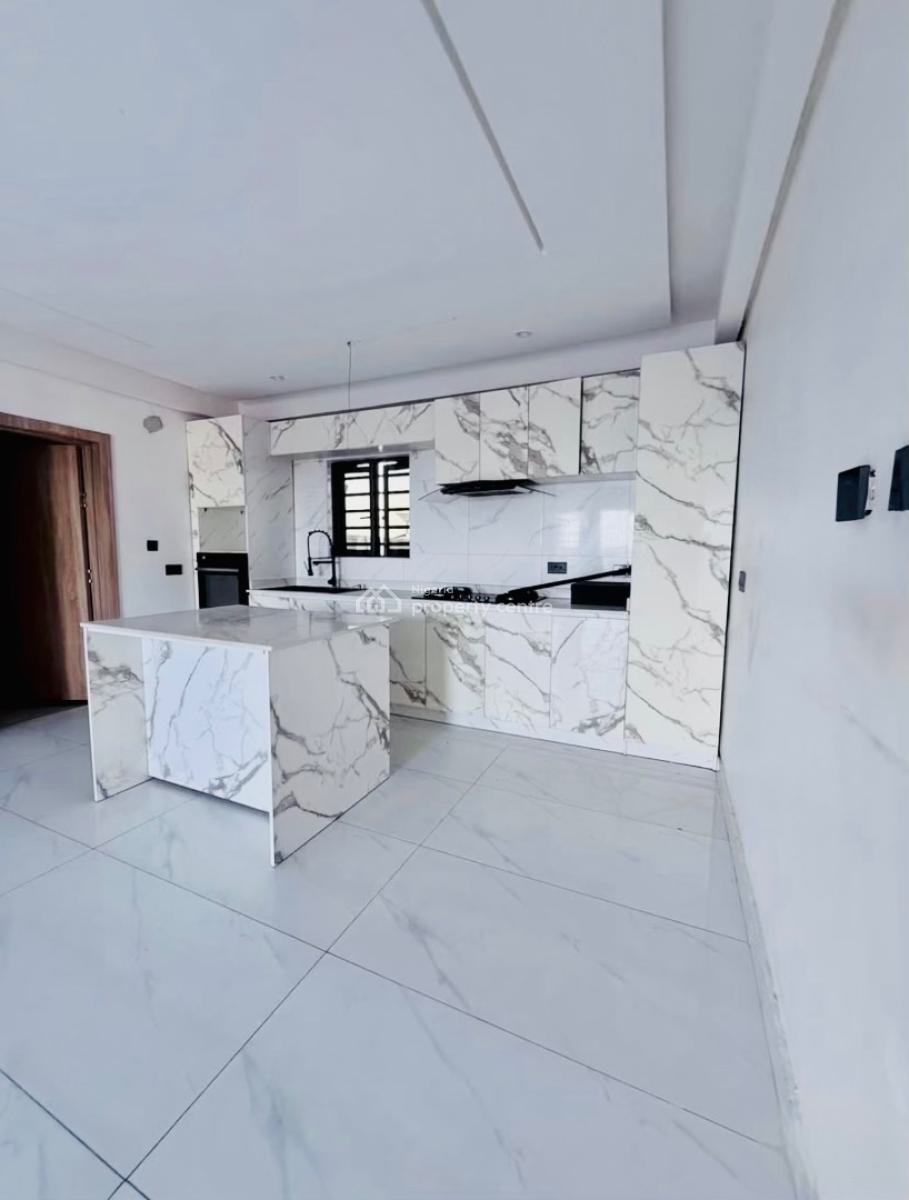 Luxury 2 Bedroom Penthouse with Rooftop Space, Ologolo, Lekki, Lagos, Flat / Apartment for Rent