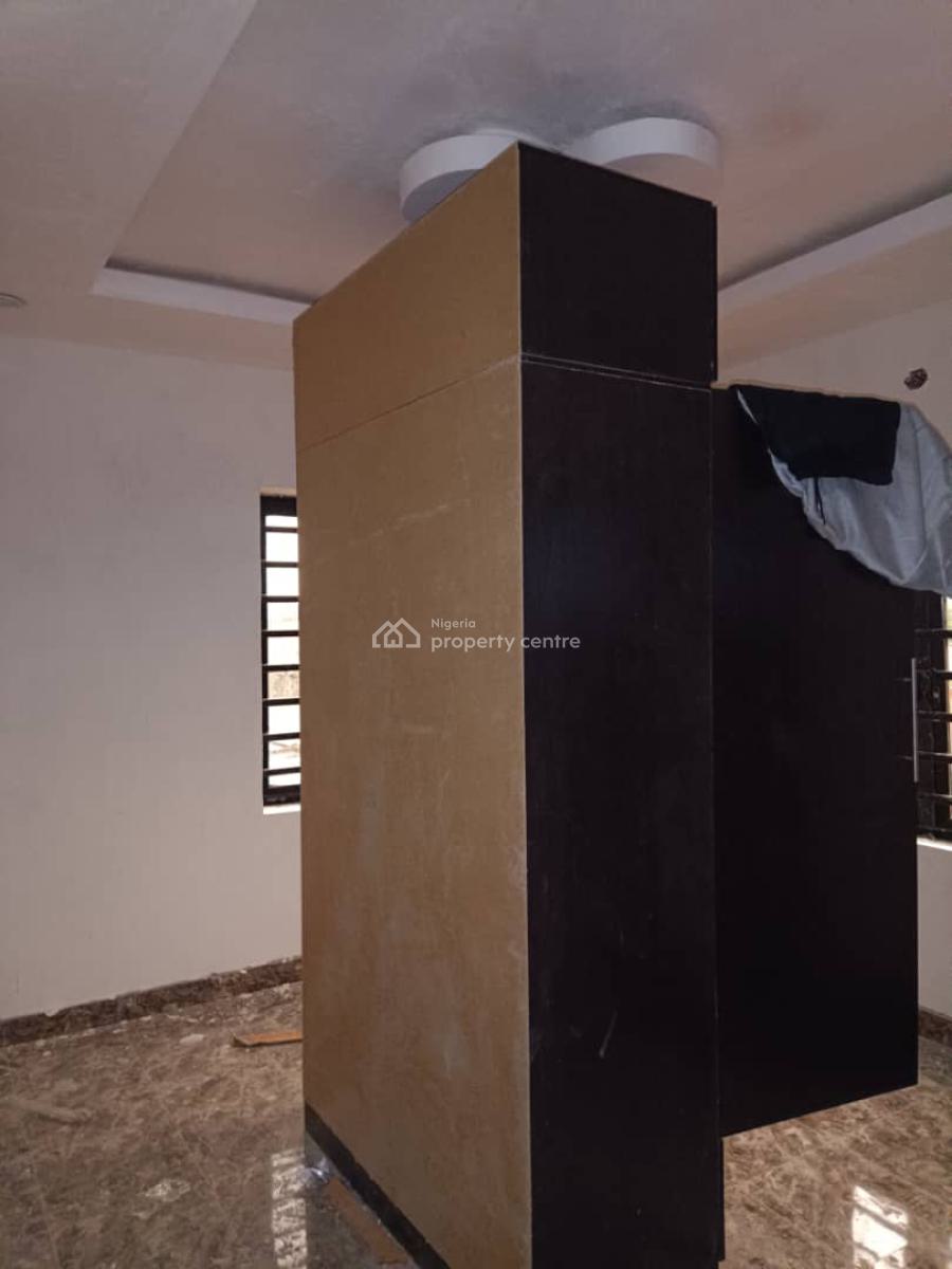 Spacioius 2 Bedrooms Flat, Ogba, Ikeja, Lagos, Flat / Apartment for Rent