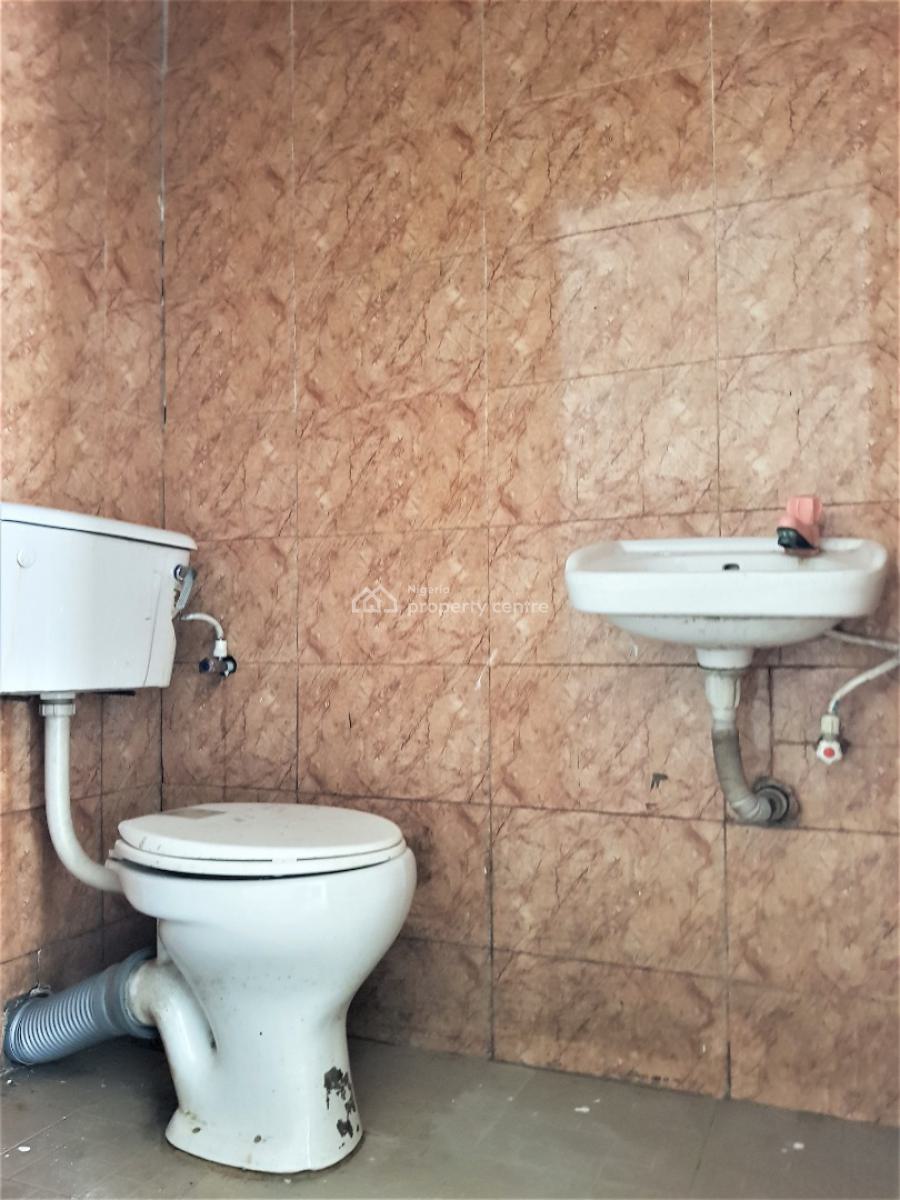 Mini Flat (room and Parlour Selfcontained) - Ground Floor, Igbo Efon, Lekki, Lagos, Mini Flat (room and Parlour) for Rent