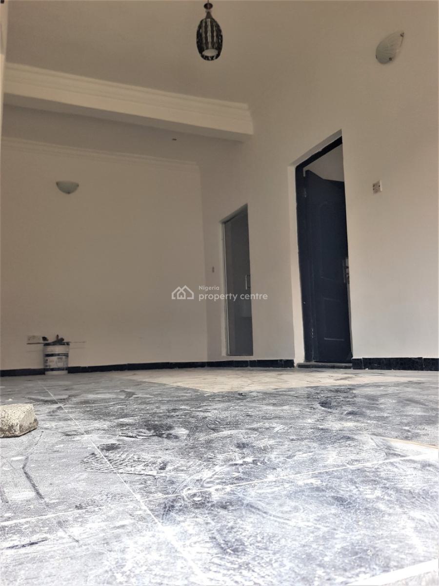 Mini Flat (room and Parlour Selfcontained) - Ground Floor, Igbo Efon, Lekki, Lagos, Mini Flat (room and Parlour) for Rent