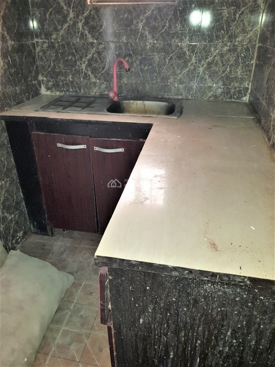Mini Flat (room and Parlour Selfcontained) - Ground Floor, Igbo Efon, Lekki, Lagos, Mini Flat (room and Parlour) for Rent