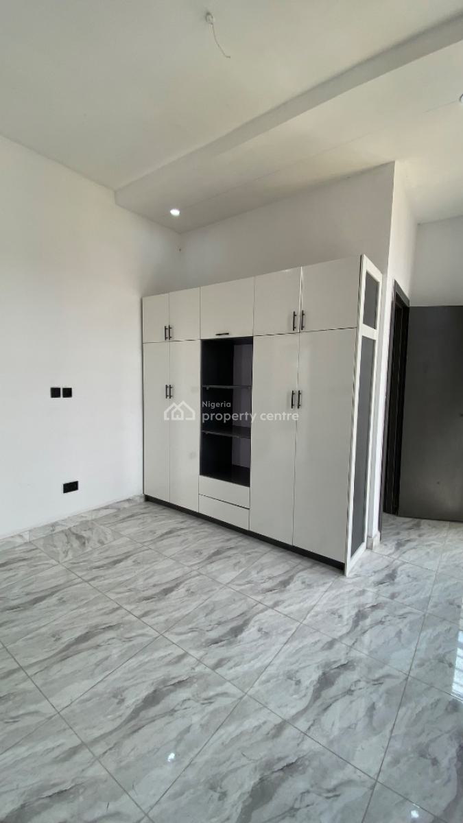 Luxury 3 Bedrooms Duplex, Ikota, Lekki, Lagos, Terraced Duplex for Sale