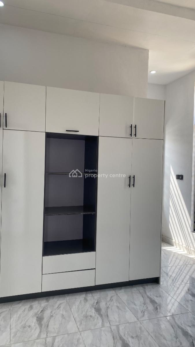 Luxury 3 Bedrooms Duplex, Ikota, Lekki, Lagos, Terraced Duplex for Sale