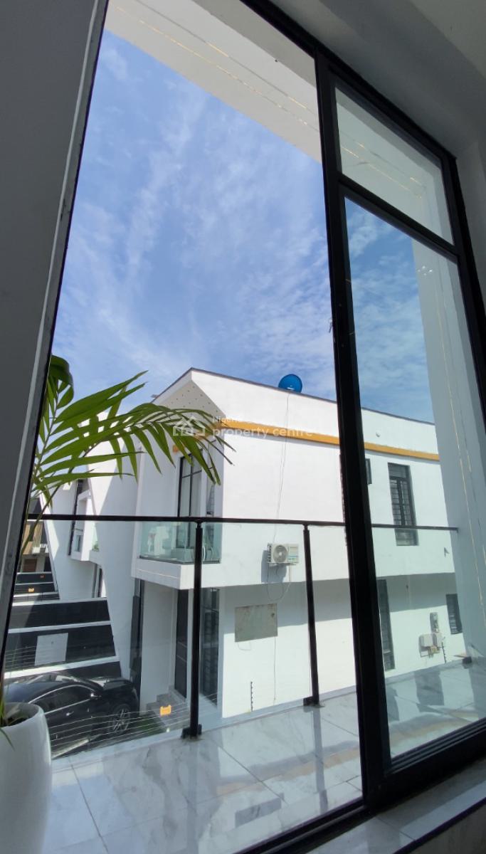 Luxury 3 Bedrooms Duplex, Ikota, Lekki, Lagos, Terraced Duplex for Sale