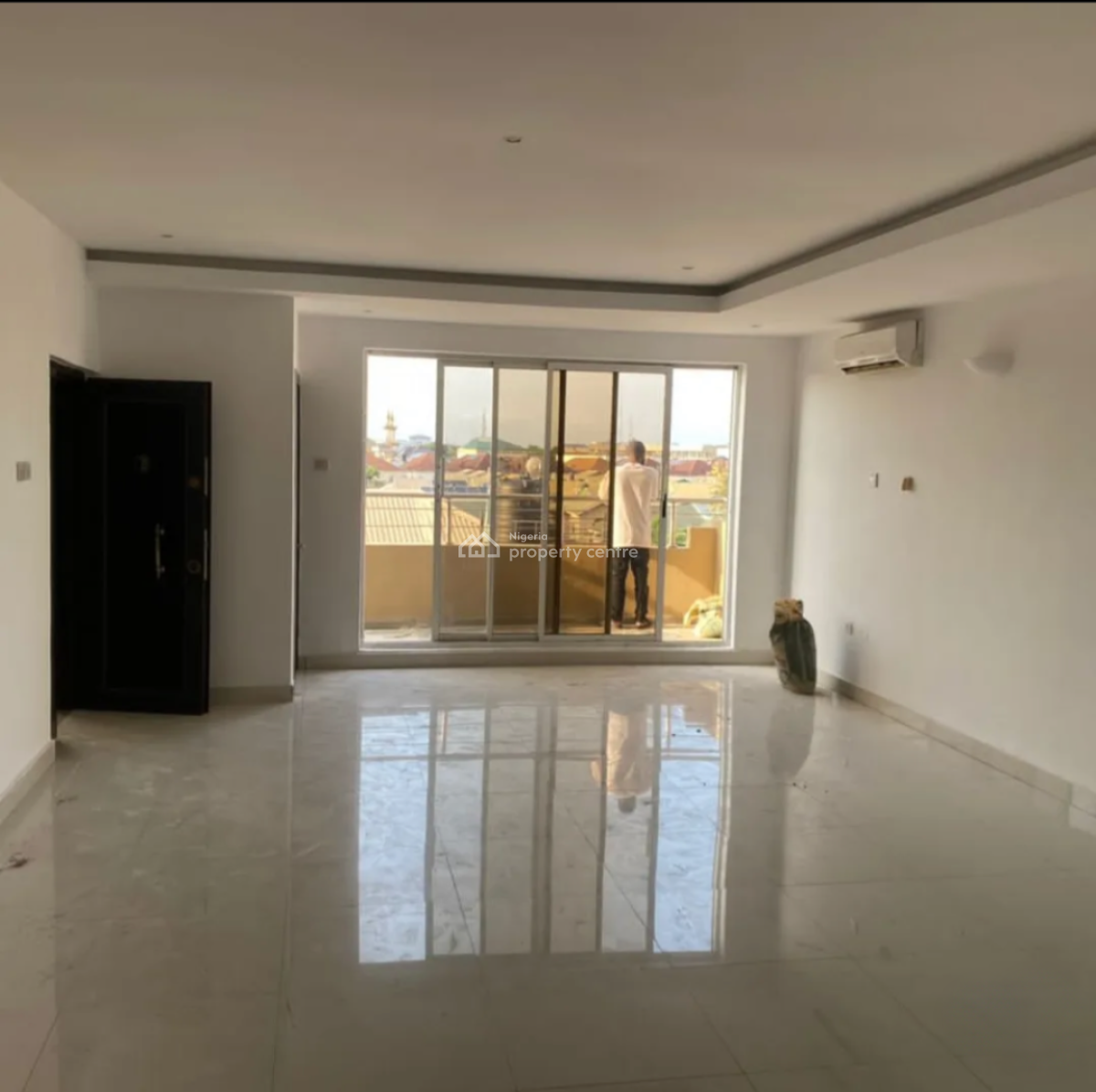 Serviced 3 Bedroom Apartment, Lekki Phase 1, Lekki, Lagos, Flat / Apartment for Rent