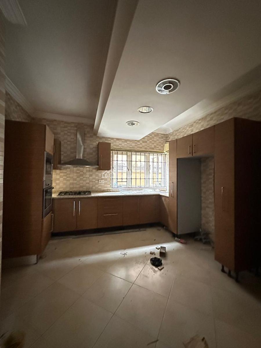 Spacious 5 Bedrooms Fully Detached Duplex, Lekki Phase 1, Lekki, Lagos, Detached Duplex for Rent