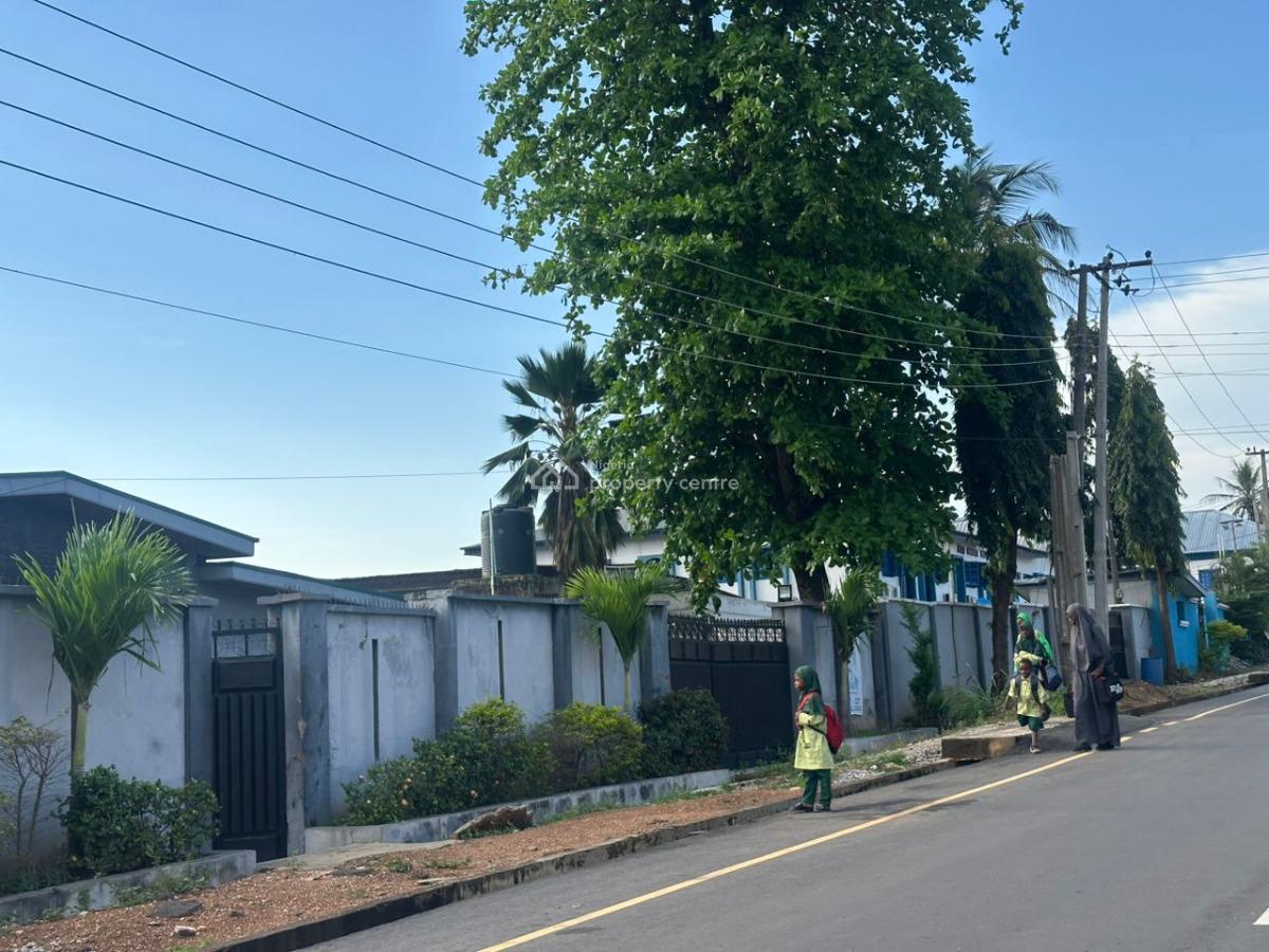 Twin Bungalow on 1300sqm, New Bodija, Ibadan, Oyo, Semi-detached Bungalow for Sale