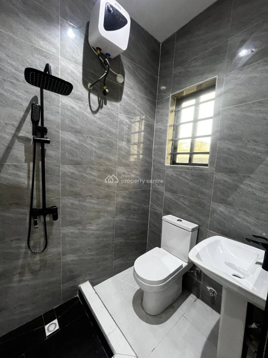 a 4 Bedroom Terrace Duplex, Ologuneru, Ibadan, Oyo, Terraced Duplex for Sale