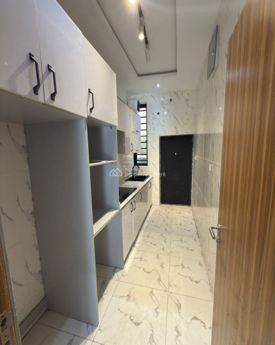3 Bedroom Terrace, Ikota, Lekki, Lagos, House for Sale