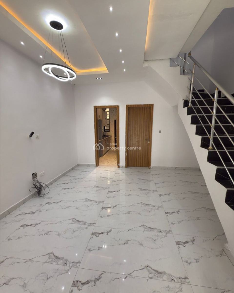 3 Bedroom Terrace, Ikota, Lekki, Lagos, House for Sale