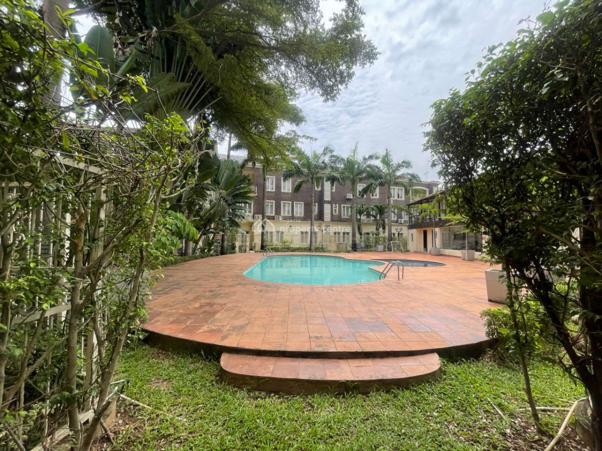 Luxury 3 Bedroom Masionnate with Bq, Off Queens Drive, Old Ikoyi, Ikoyi, Lagos, Flat / Apartment for Rent