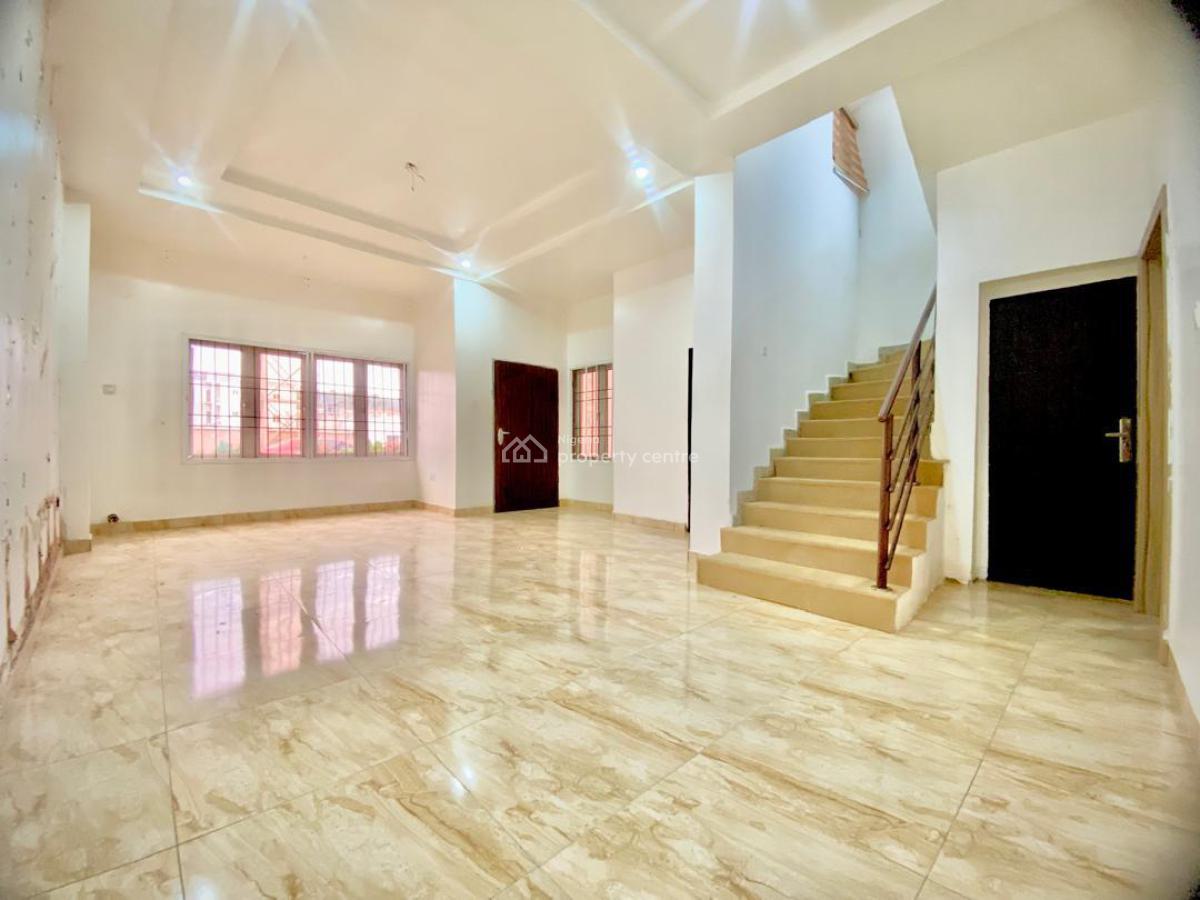 4 Bedroom Terraced Duplex, Guzape District, Abuja, Terraced Duplex for Sale