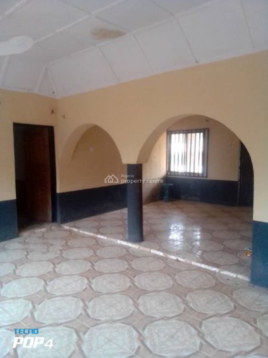 3 Bedroom Flat, Behind Aluma Oil, Bukuru Express Way,, Jos South, Plateau, Flat / Apartment for Rent