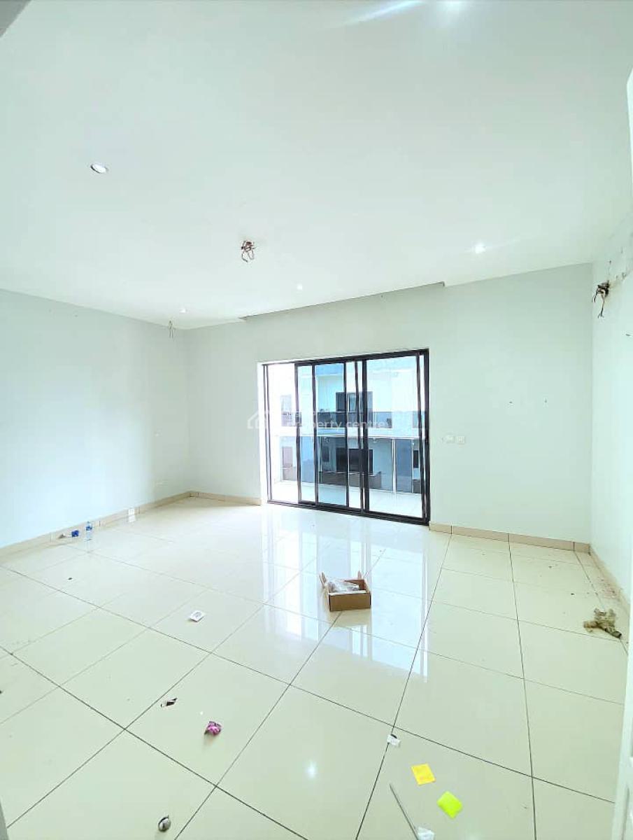 Well Maintained Serviced 4 Bedroom Terraced Duplex, Lekki Phase 1, Lekki, Lagos, Terraced Duplex for Rent