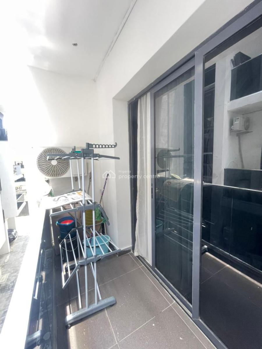 Fully Furnished 2 Bedroom Flat with Swimming Pool and Elevator, Lekki Phase 1, Lekki, Lagos, Flat / Apartment for Rent