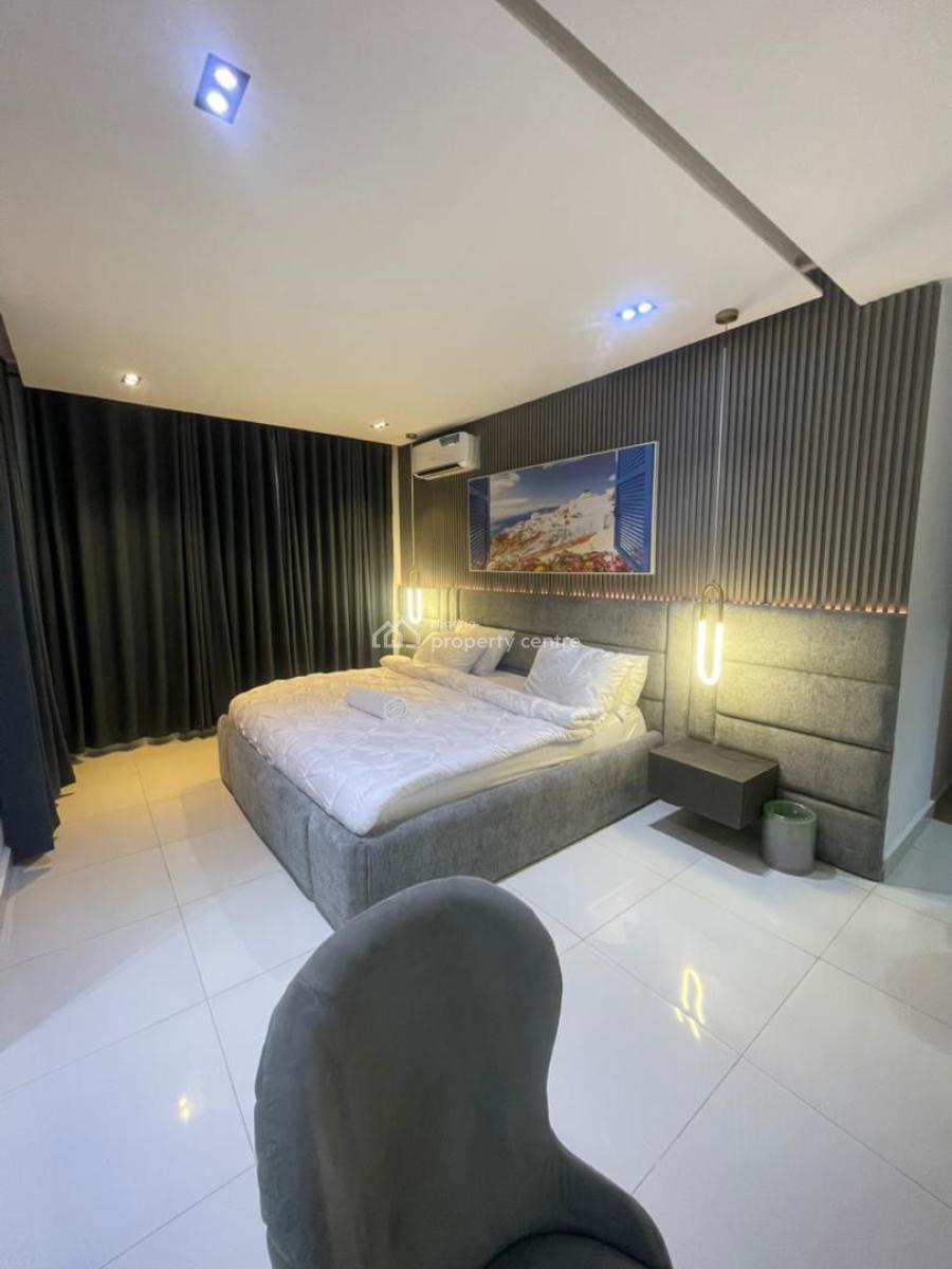Fully Furnished 2 Bedroom Flat with Swimming Pool and Elevator, Lekki Phase 1, Lekki, Lagos, Flat / Apartment for Rent