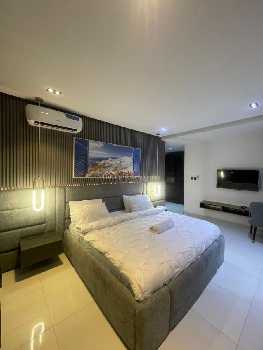 Fully Furnished 2 Bedroom Flat with Swimming Pool and Elevator, Lekki Phase 1, Lekki, Lagos, Flat / Apartment for Rent