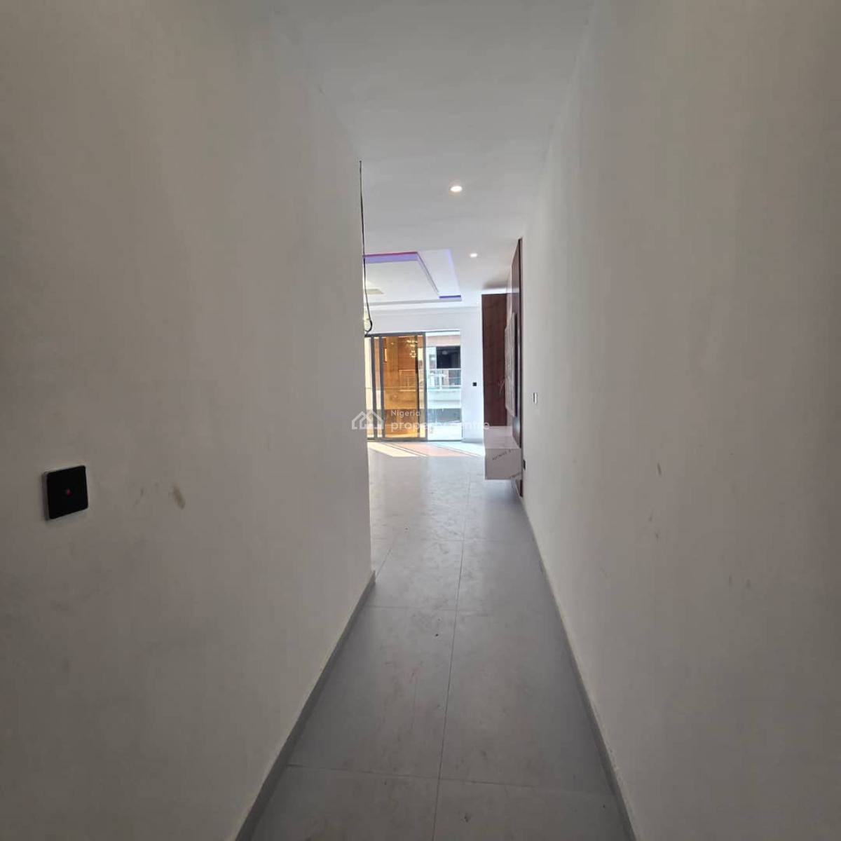 Modern 3 Bedroom Apartment with Bq., Adeniyi Jones, Ikeja, Lagos, Flat / Apartment for Sale