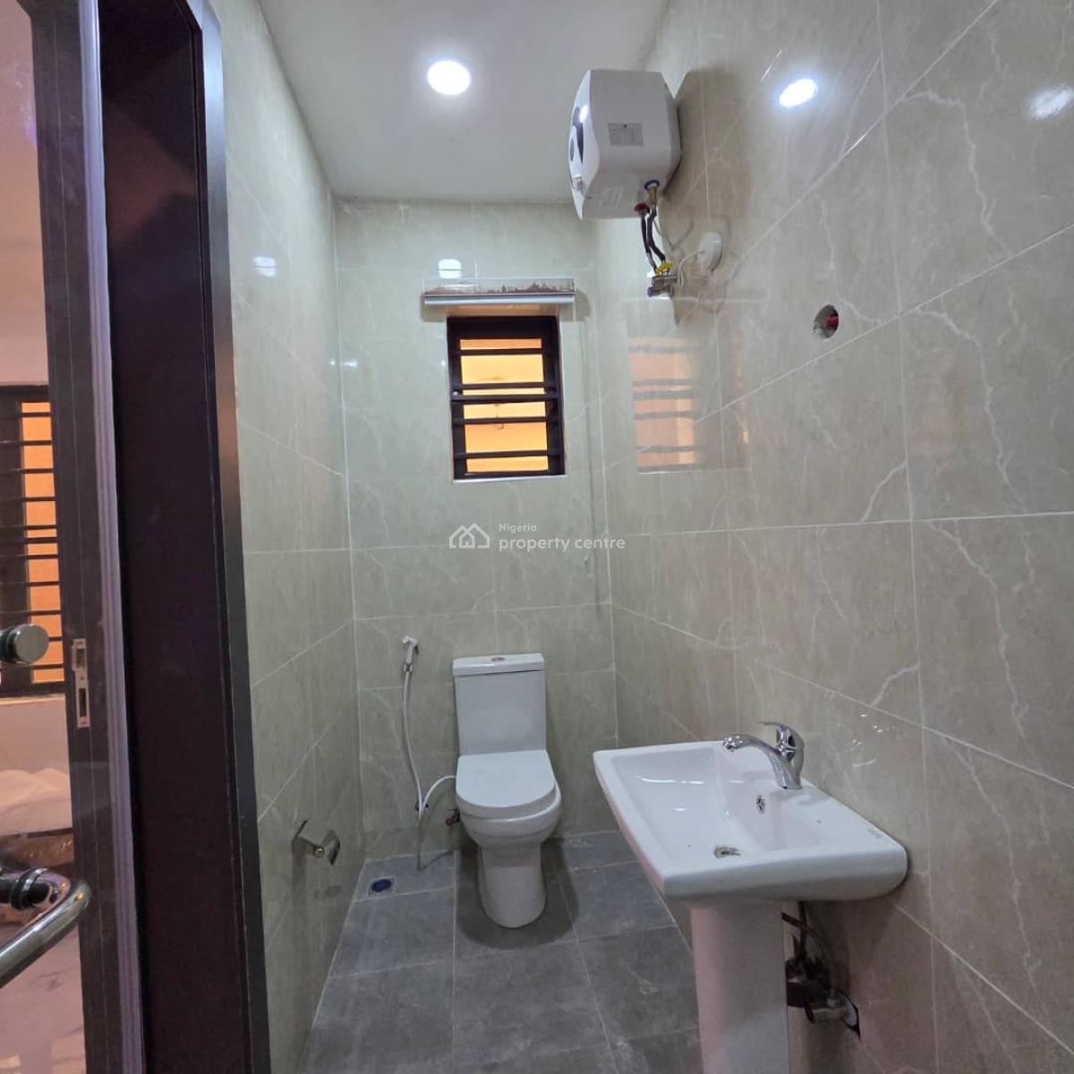 Modern 3 Bedroom Apartment with Bq., Adeniyi Jones, Ikeja, Lagos, Flat / Apartment for Sale
