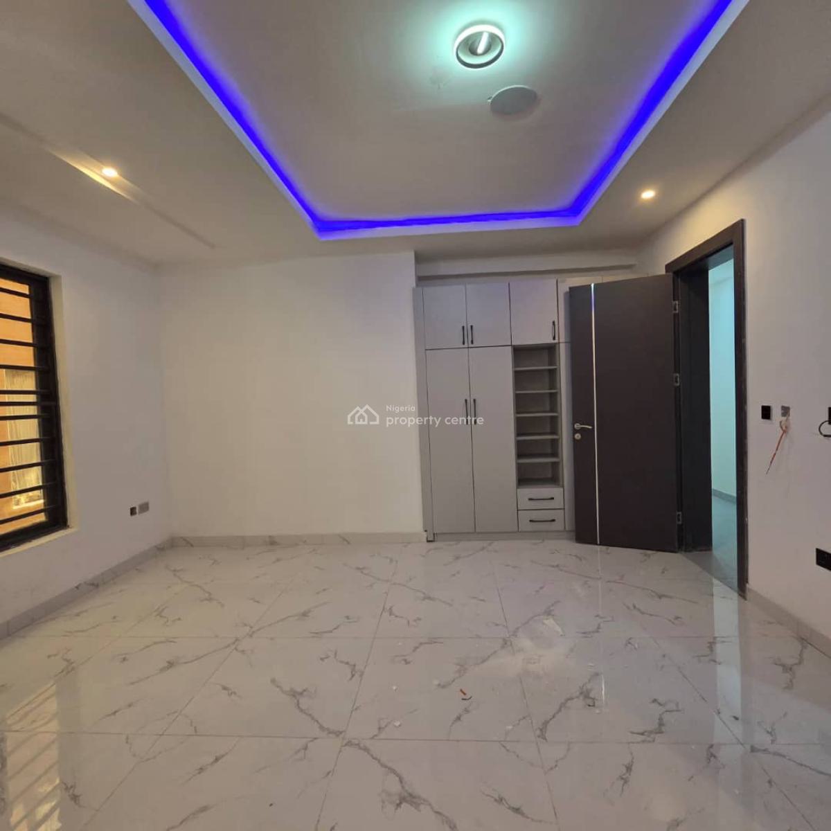 Modern 3 Bedroom Apartment with Bq., Adeniyi Jones, Ikeja, Lagos, Flat / Apartment for Sale