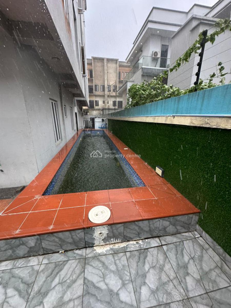 Well Built 3bedroom Flat with Bq and Swimming Pool, Victoria Island (vi), Lagos, Flat / Apartment for Rent