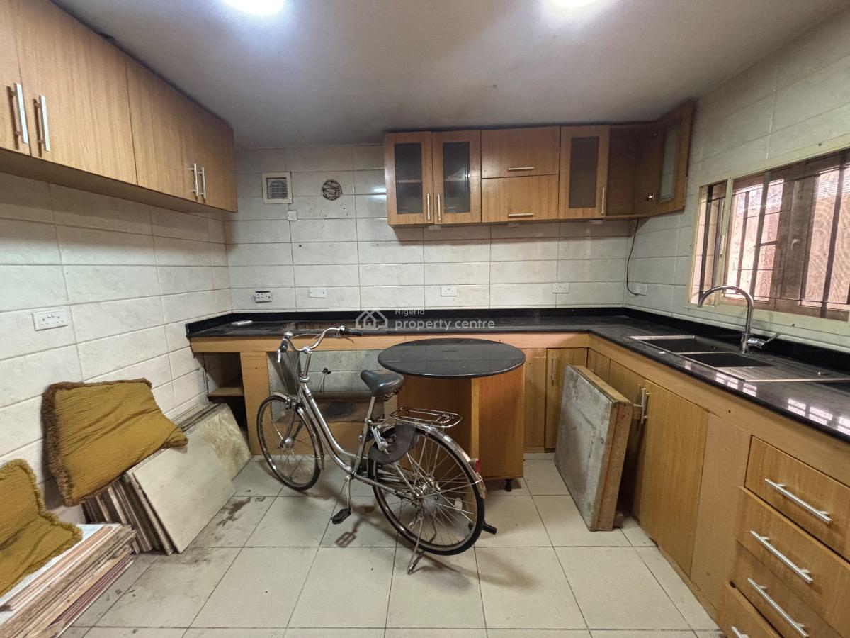 Commercial Duplex on 970sqm, Victoria Island (vi), Lagos, Office Space for Rent