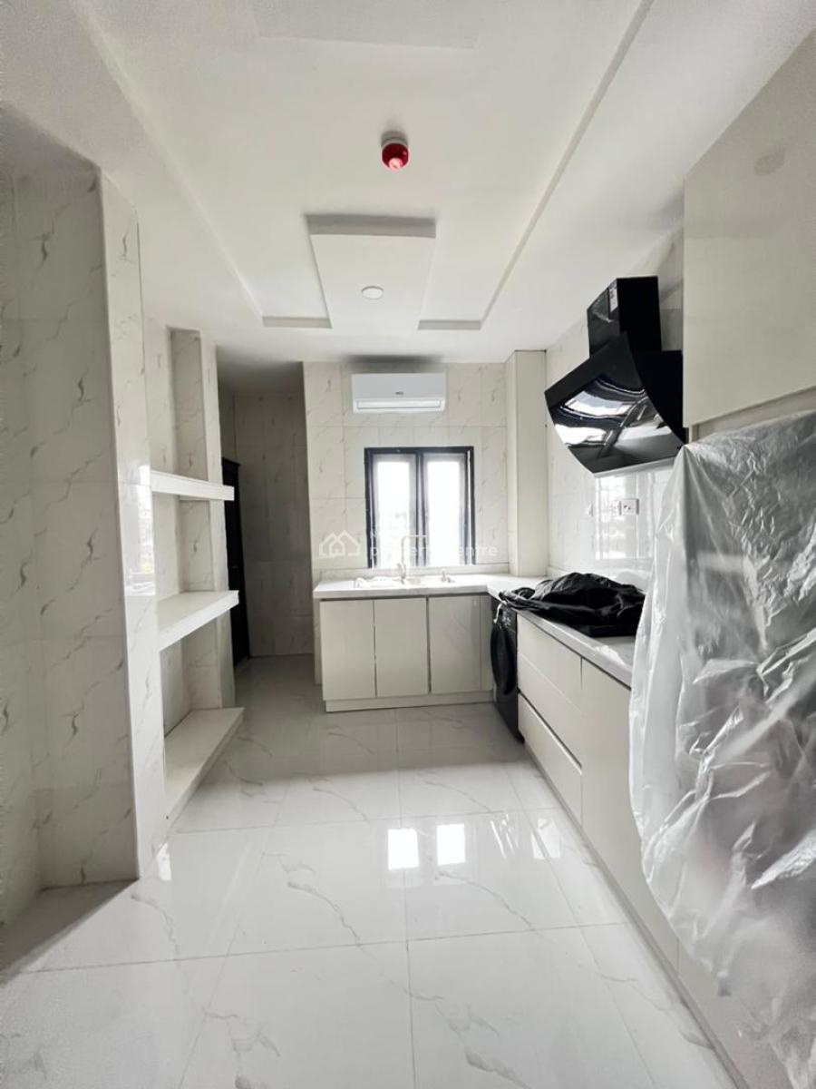 Clean 3 Bedroom Flat with Bq, Swimming Pool, Gym and Elevator, Ikoyi, Lagos, Flat / Apartment for Rent