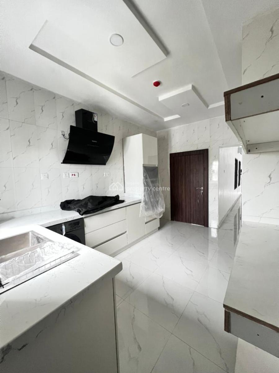 Clean 3 Bedroom Flat with Bq, Swimming Pool, Gym and Elevator, Ikoyi, Lagos, Flat / Apartment for Rent