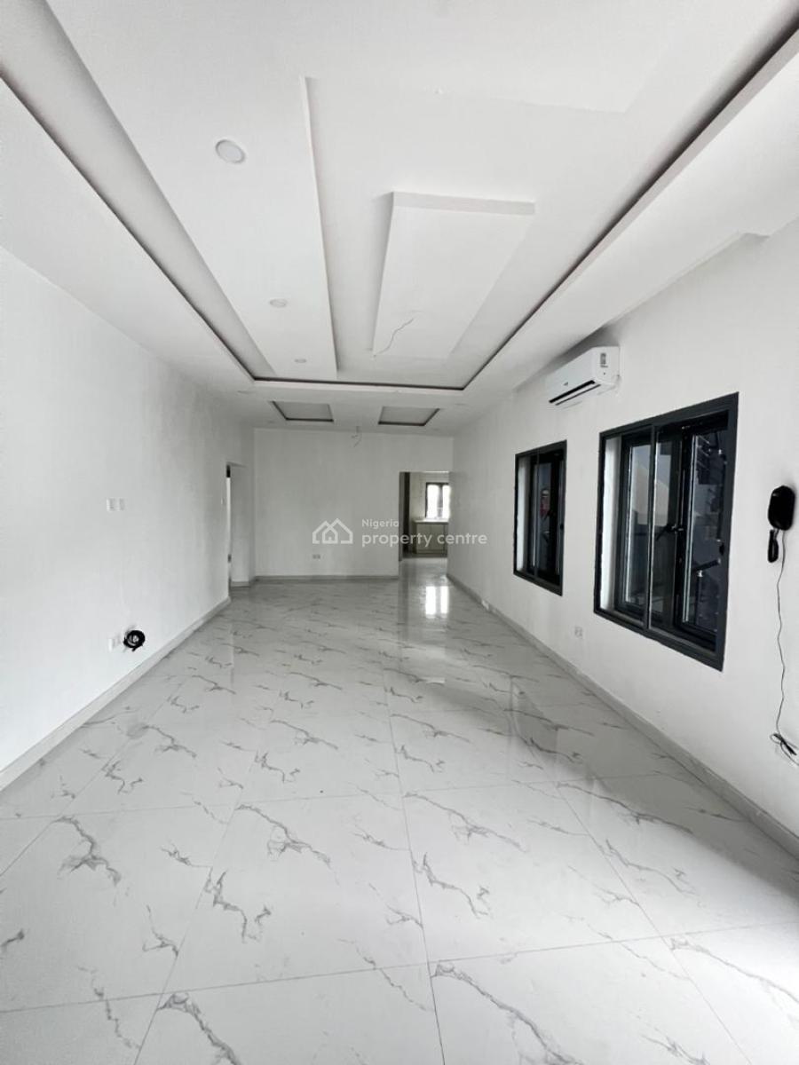 Clean 3 Bedroom Flat with Bq, Swimming Pool, Gym and Elevator, Ikoyi, Lagos, Flat / Apartment for Rent