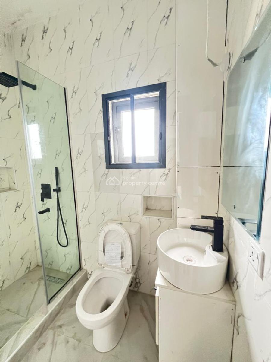 Clean 3 Bedroom Flat with Bq, Swimming Pool, Gym and Elevator, Ikoyi, Lagos, Flat / Apartment for Rent