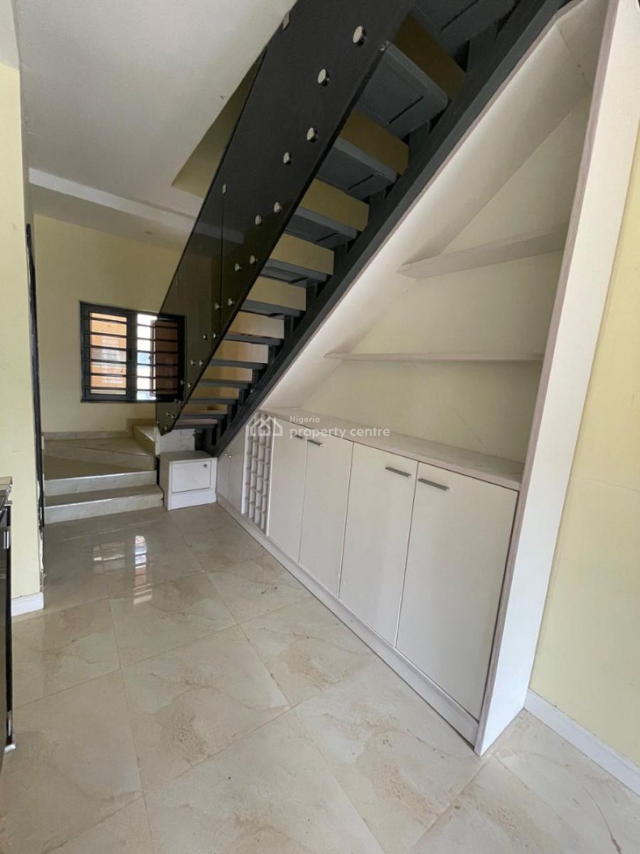Executive & Standard 4 Bedroom Maisonette, Maryland, Lagos, House for Sale