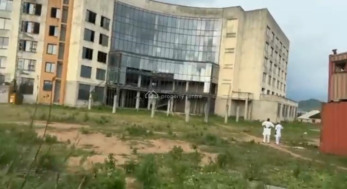160 Suites Hotel and 18 Numbers of Presidential Suites, Airport Road, Lugbe District, Abuja, Hotel / Guest House for Sale