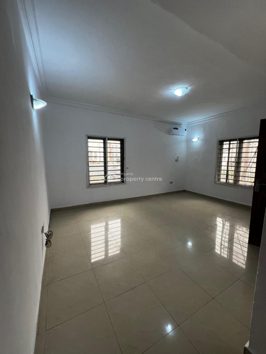 3 Bedroom Apartment with Bq, Lekki Phase 1, Lekki, Lagos, Flat / Apartment for Rent