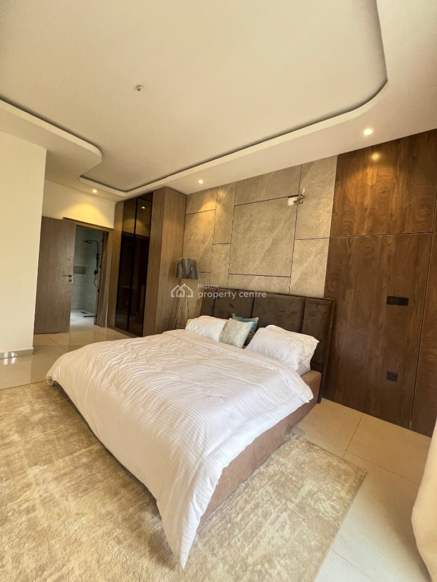 2 Bedroom Luxury Apartment with Swimming Pool, Lekki Phase 1, Lekki, Lagos, Block of Flats for Sale