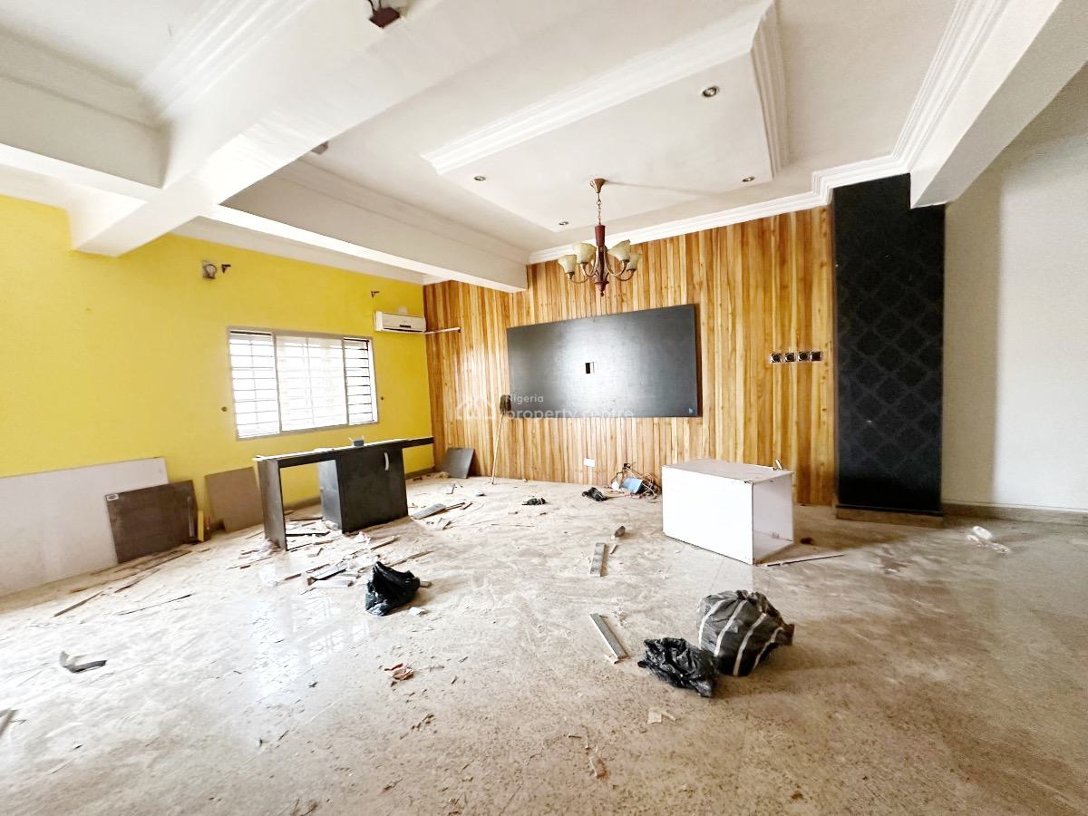 Luxury 5 Bedroom Terrace Duplex with Bq, Gra Phase 1, Magodo, Lagos, Terraced Duplex for Rent