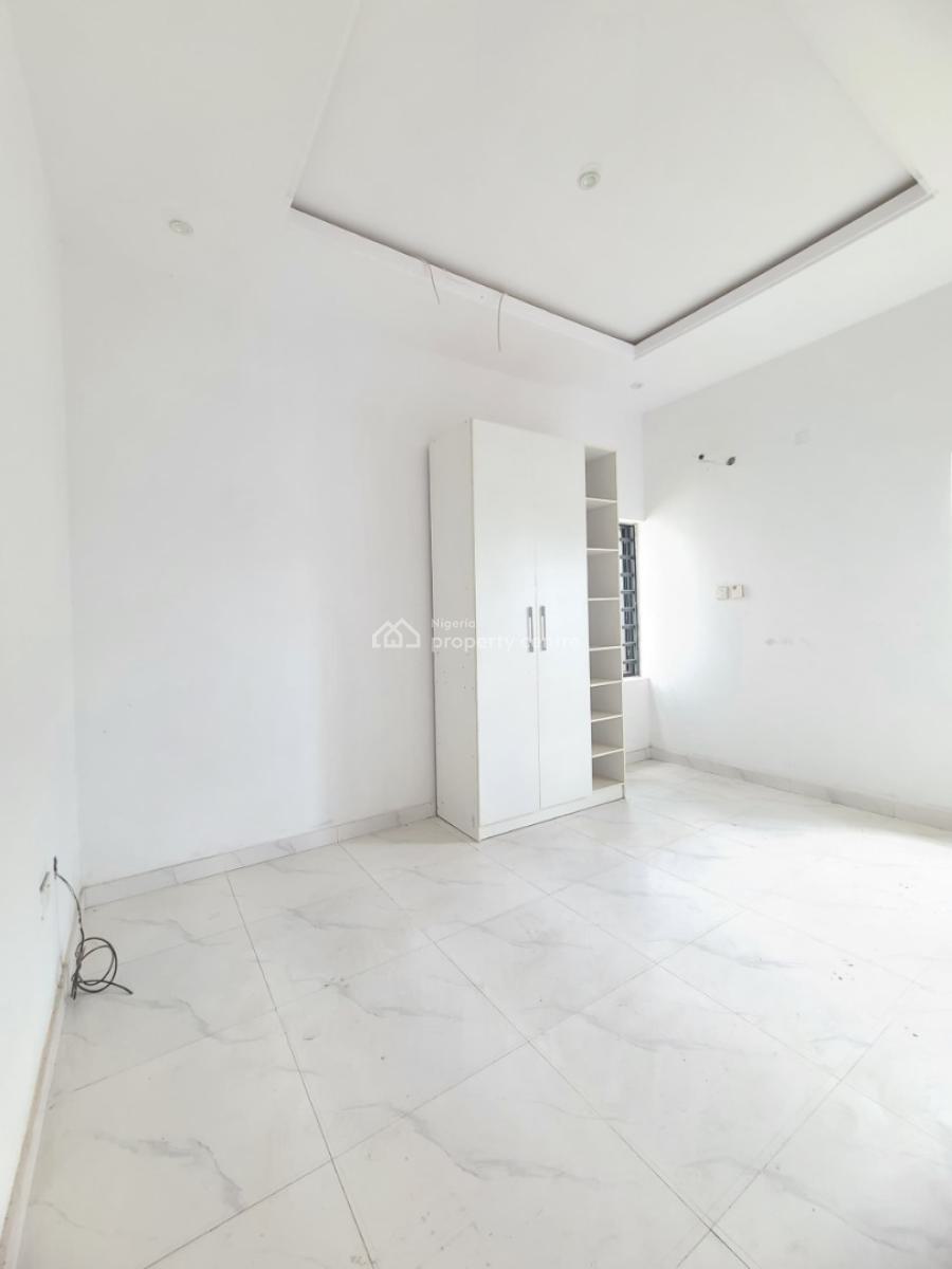 2 Units of 3 Bedroom and 6 Units of Room and Parlour, Ogombo, Ajah, Lagos, Flat / Apartment for Sale