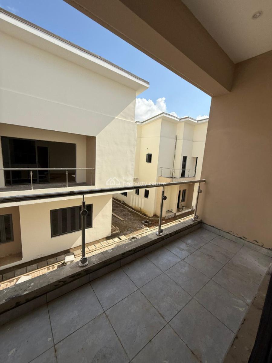 5 Bedroom with a Room Bq, By Aduvie  School Behind Living Faith Church, Jahi, Abuja, Detached Duplex for Rent