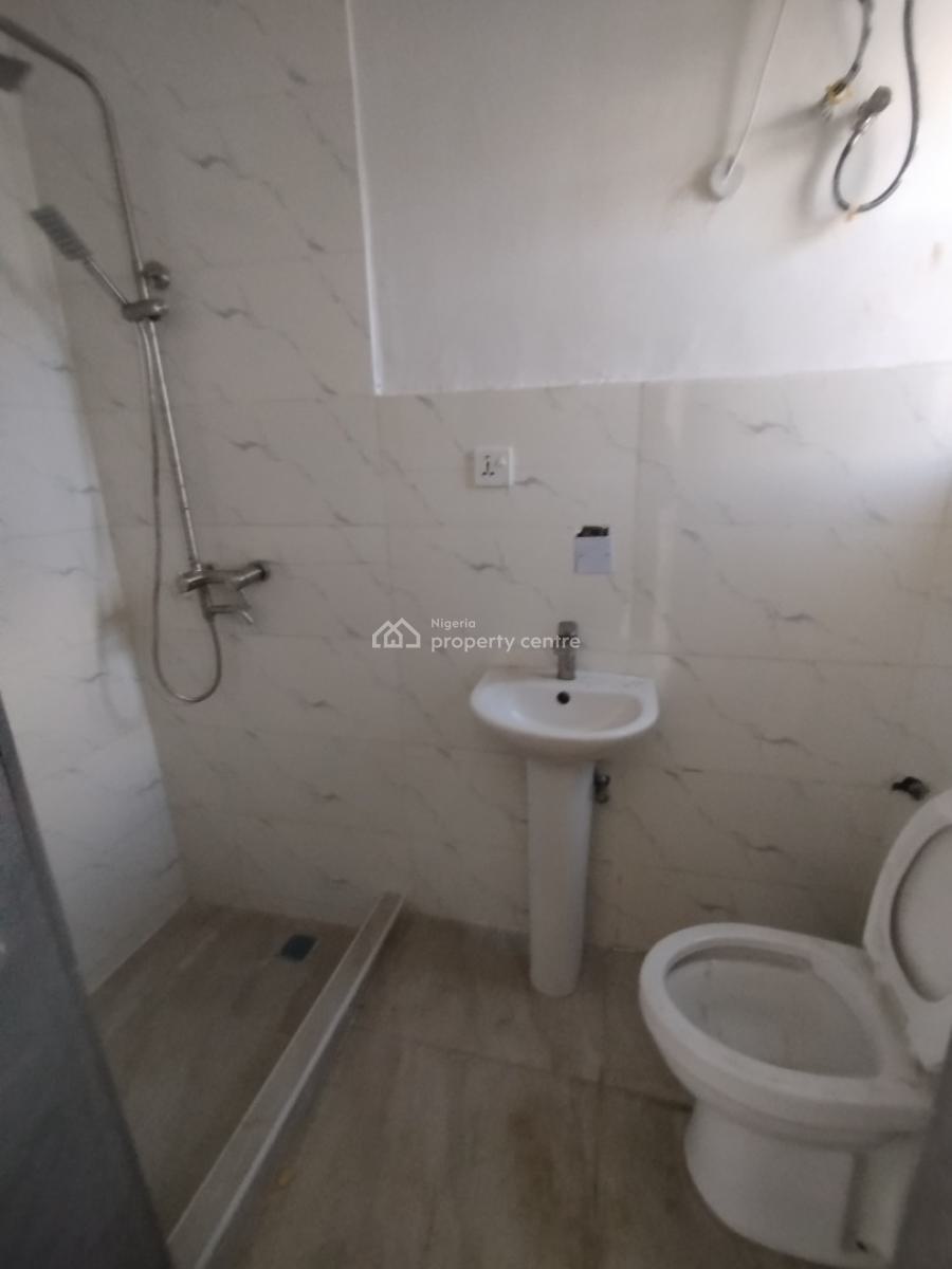 Newly Built 2 Bedrooms with Open Plan Kitchen, Upstairs, Itedo Estate, Lekki Phase 1, Lekki, Lagos, Flat / Apartment for Rent