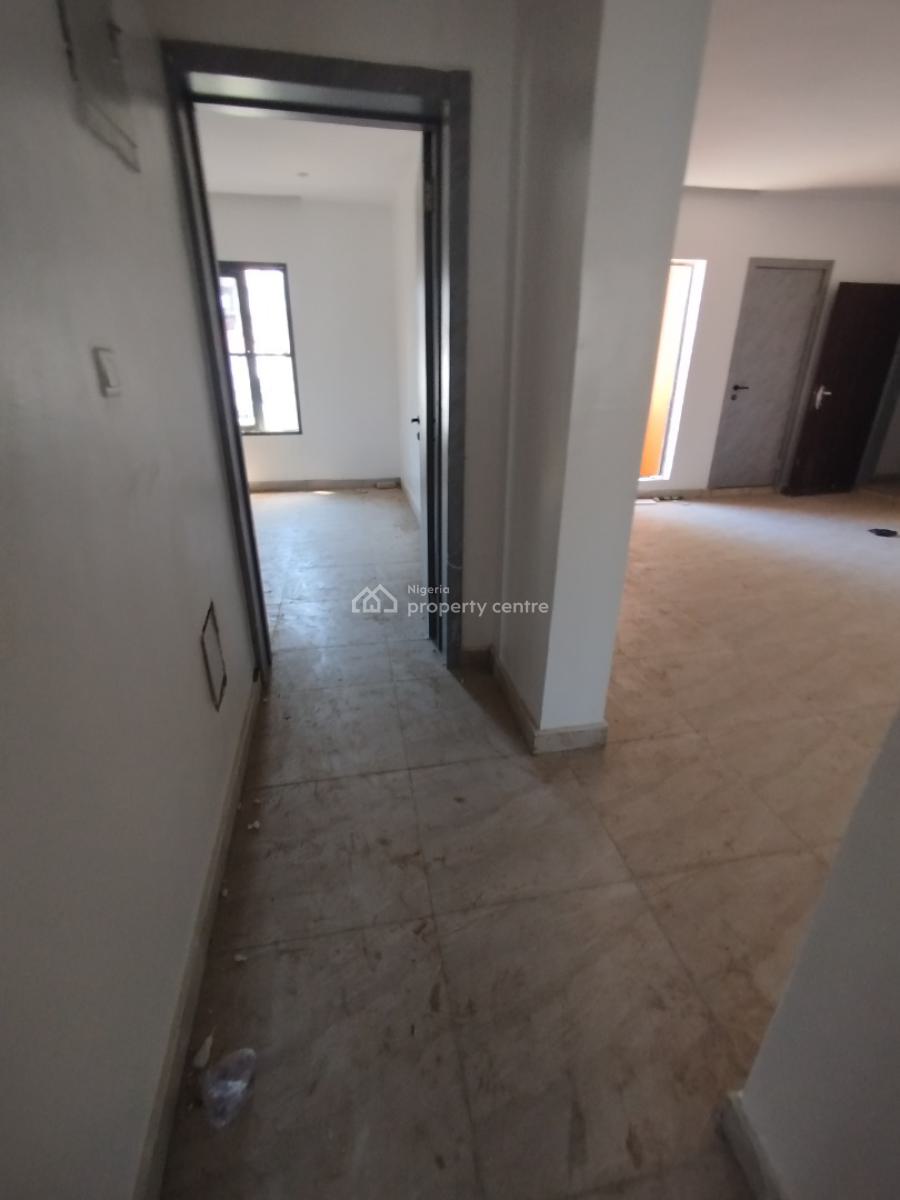 Newly Built 2 Bedrooms with Open Plan Kitchen, Upstairs, Itedo Estate, Lekki Phase 1, Lekki, Lagos, Flat / Apartment for Rent