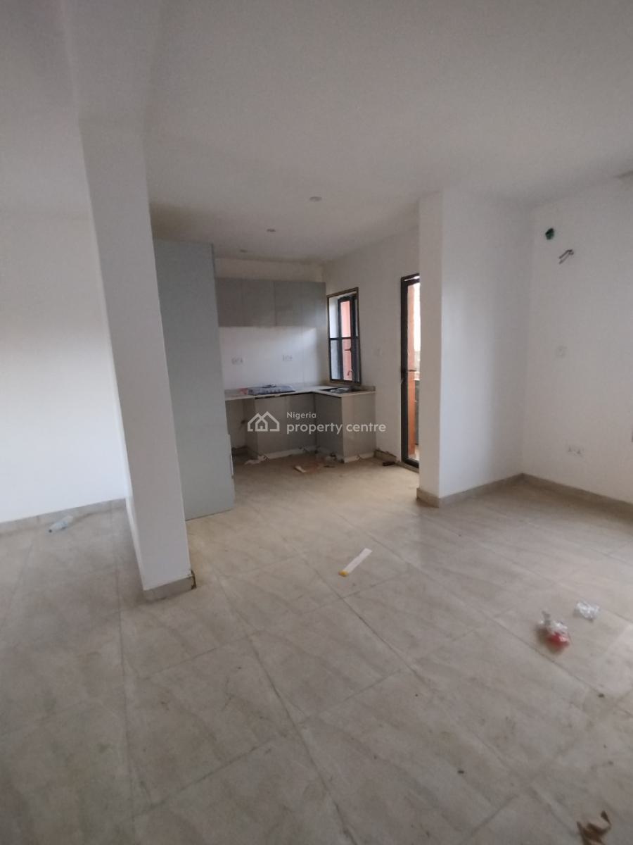 Newly Built 2 Bedrooms with Open Plan Kitchen, Upstairs, Itedo Estate, Lekki Phase 1, Lekki, Lagos, Flat / Apartment for Rent