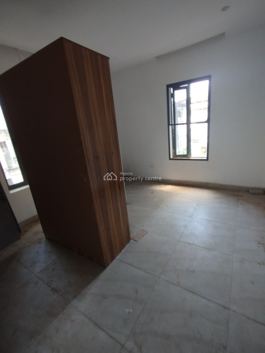 Newly Built 2 Bedrooms with Open Plan Kitchen, Upstairs, Itedo Estate, Lekki Phase 1, Lekki, Lagos, Flat / Apartment for Rent