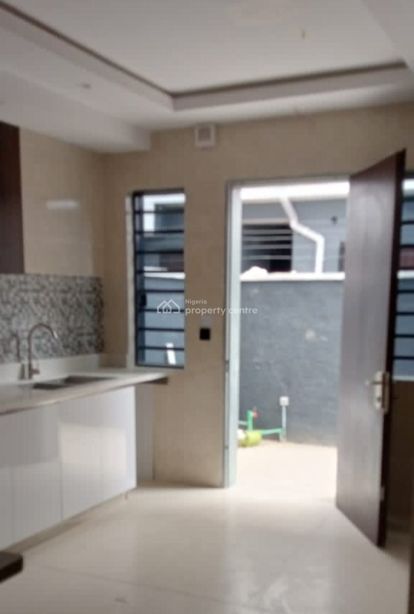 Newly Built 3 Bedroom Duplex with Bq & Self Compound, Victoria Island (vi), Lagos, House for Rent
