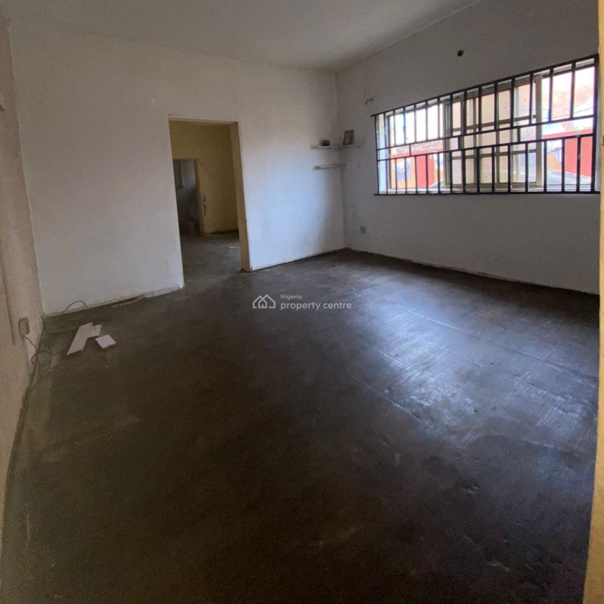 Spacious 1 Bedroom (room and Parlour), 2nd Avenue, Gwarinpa, Abuja, Mini Flat (room and Parlour) for Rent