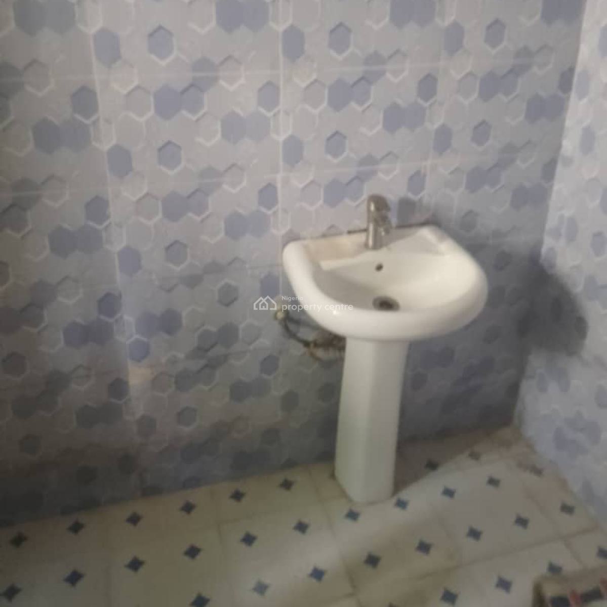 Massive Standard Room Self-contain, 69road, Gwarinpa, Abuja, Self Contain (single Rooms) for Rent