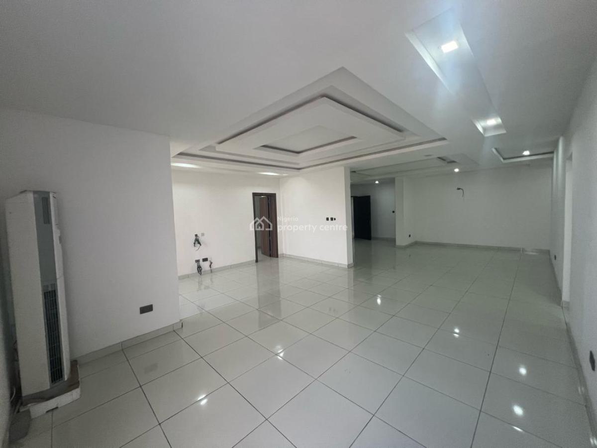 Standard 4 Bedrooms Penthouse with Roof Top & Bq, Ikate, Lekki, Lagos, Flat / Apartment for Sale