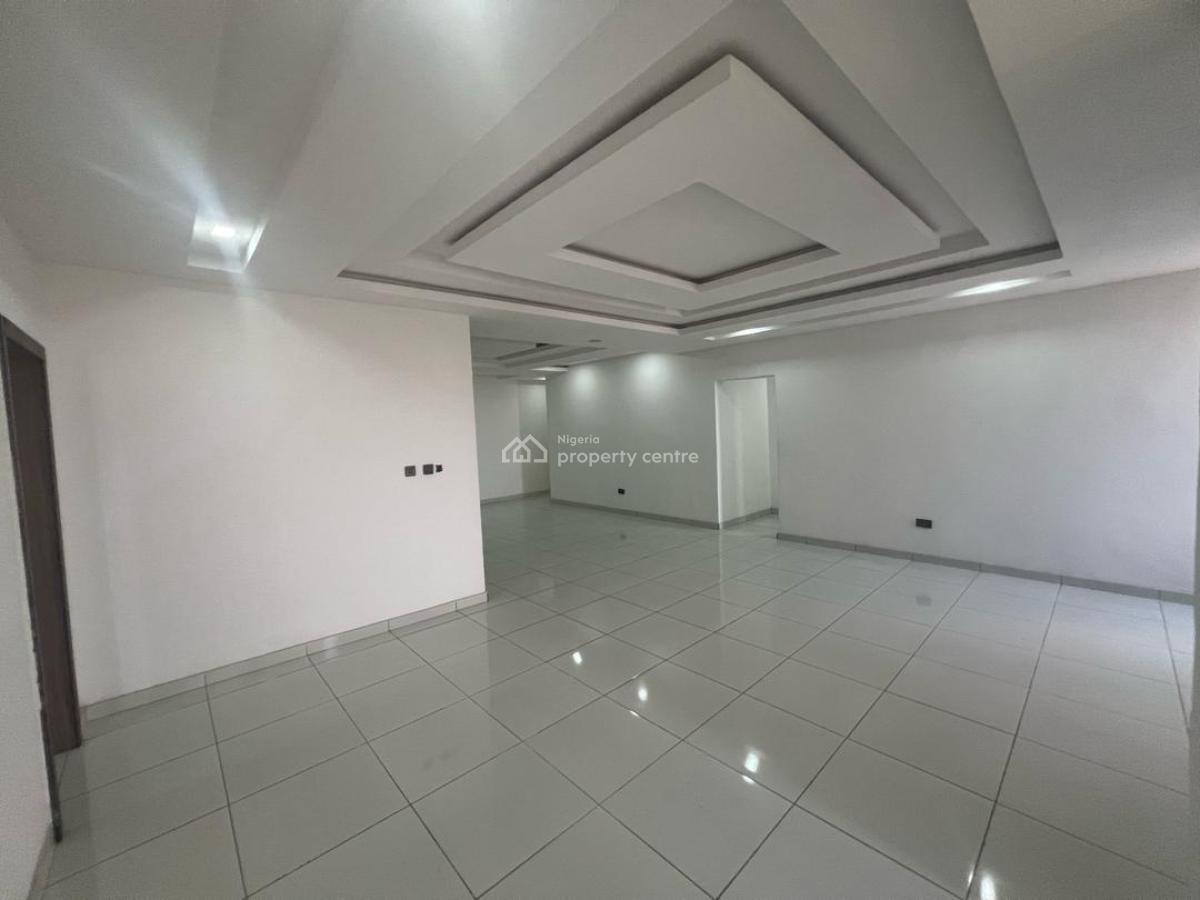 Standard 4 Bedrooms Penthouse with Roof Top & Bq, Ikate, Lekki, Lagos, Flat / Apartment for Sale
