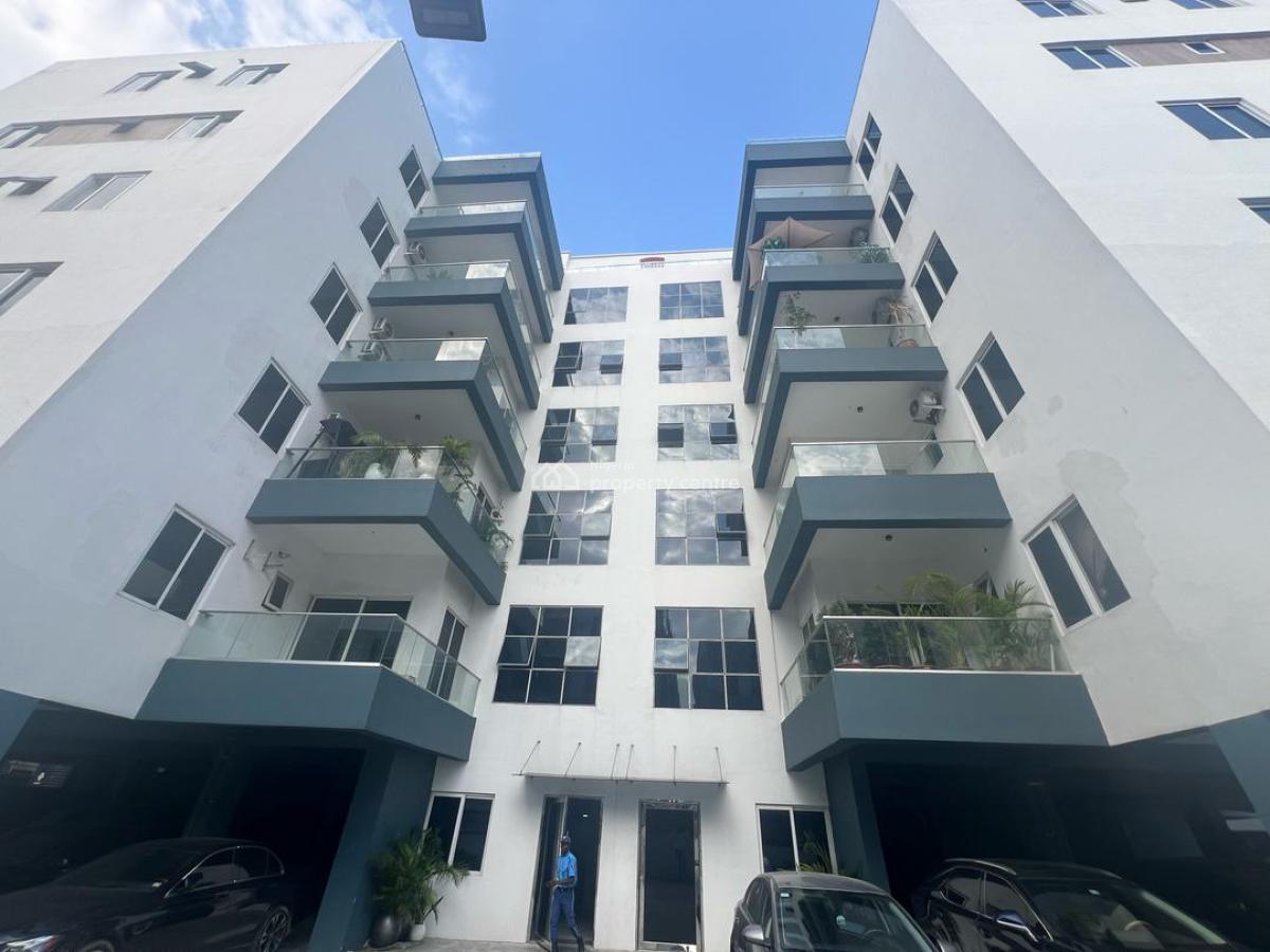 Standard 4 Bedrooms Penthouse with Roof Top & Bq, Ikate, Lekki, Lagos, Flat / Apartment for Sale