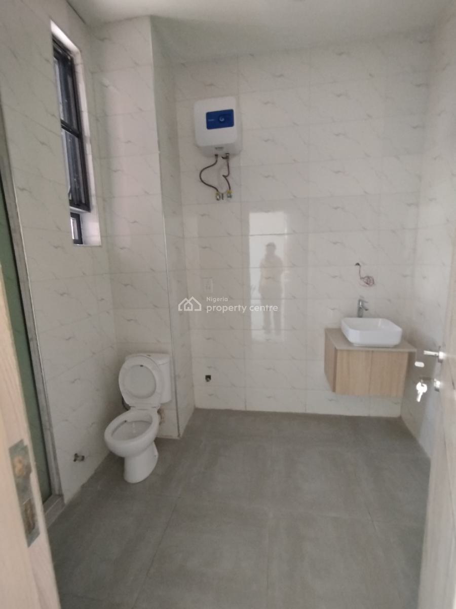 Luxury Newly Built 4 Bedroom Terrace, Periwinkle Estate, Lekki Phase 1, Lekki, Lagos, Terraced Duplex for Rent
