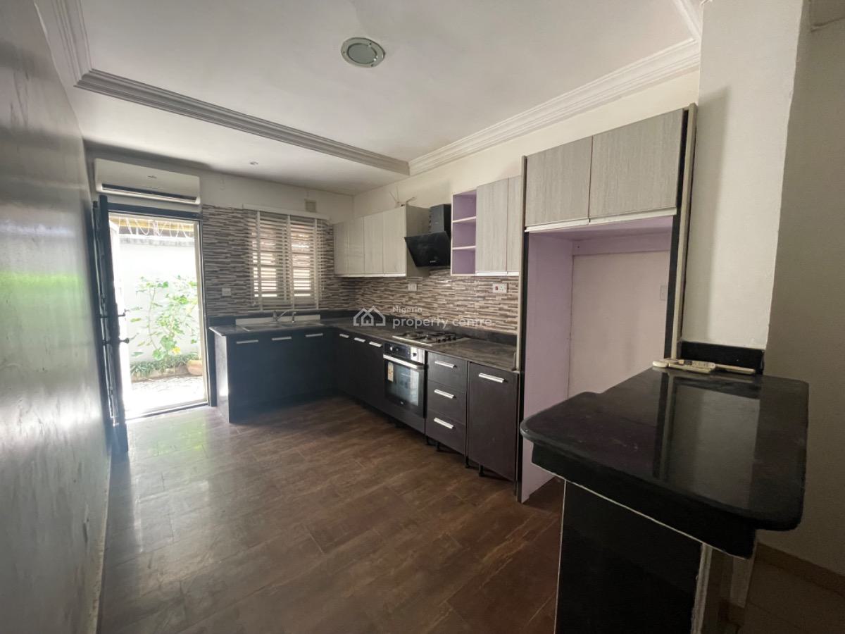 a Well Maintained 2 Bedroom Flat with Gym and Swimming Pool, Victoria Island (vi), Lagos, Flat / Apartment for Rent